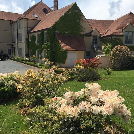 Hotel Domaine De L'Orangerie Bonnat Exteriör bild